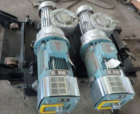 Bom preço 3 Fase 18.5kW Motor Elétrico Caixa de engrenagens Tipo de verme para elevador de edifícios on-line