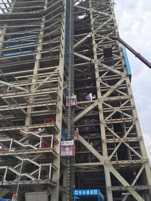 Bom preço SC160/160 Elevador de elevação de edifícios 96m/min on-line