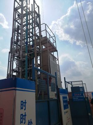 SC200/200G elevador de eixo elevador de edifício com material galvanizado a quente Construção de edifícios Elevador montado no interior